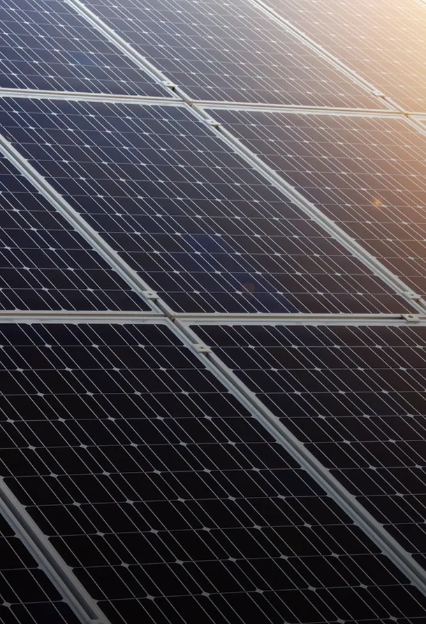 Découverte des effets photovoltaiques